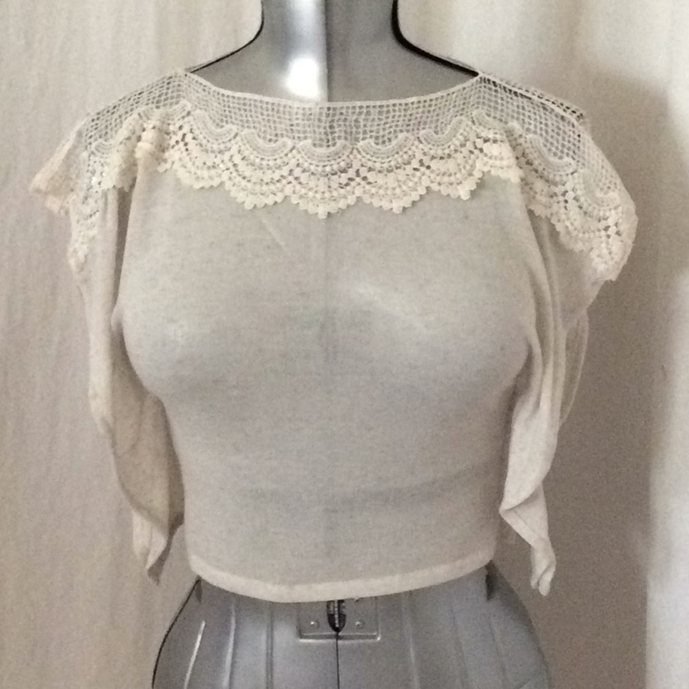 Beautees Sheer Kaftan Sleeve Crop Top S
